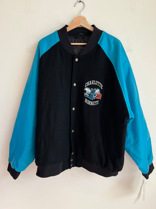 00s Charlotte Hornets Vintage Deadstock Harbortec Leather Jacket (XXL)