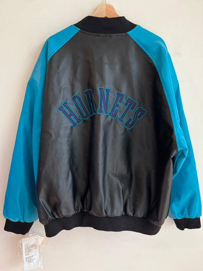 00s Charlotte Hornets Vintage Deadstock Harbortec Leather Jacket (XXL)
