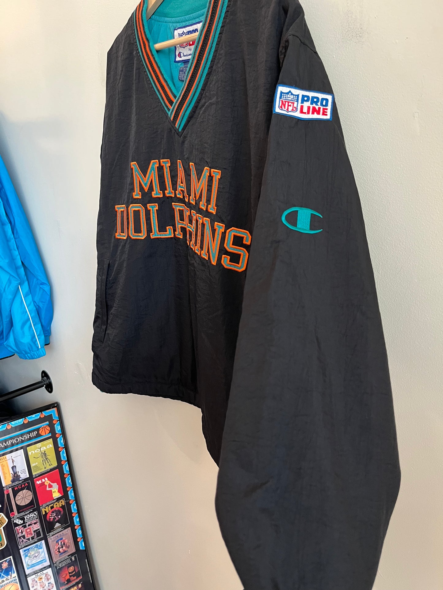 1990s Miami Dolphins Champion Black Windbreaker (M)