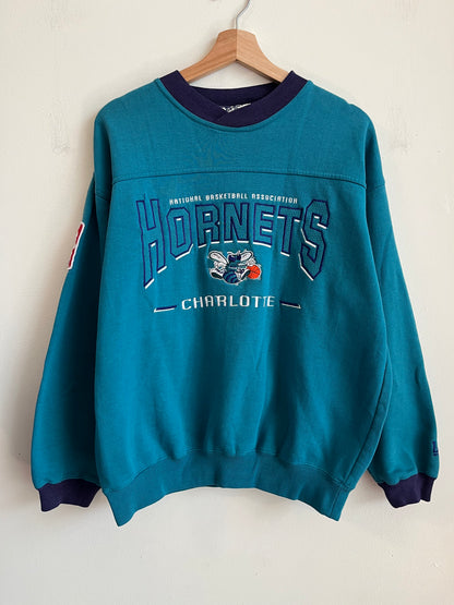90s Charlotte Hornets Lee Embroidered Crewneck (M)
