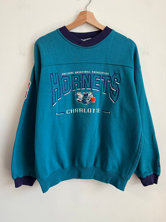 90s Charlotte Hornets Lee Embroidered Crewneck (M)