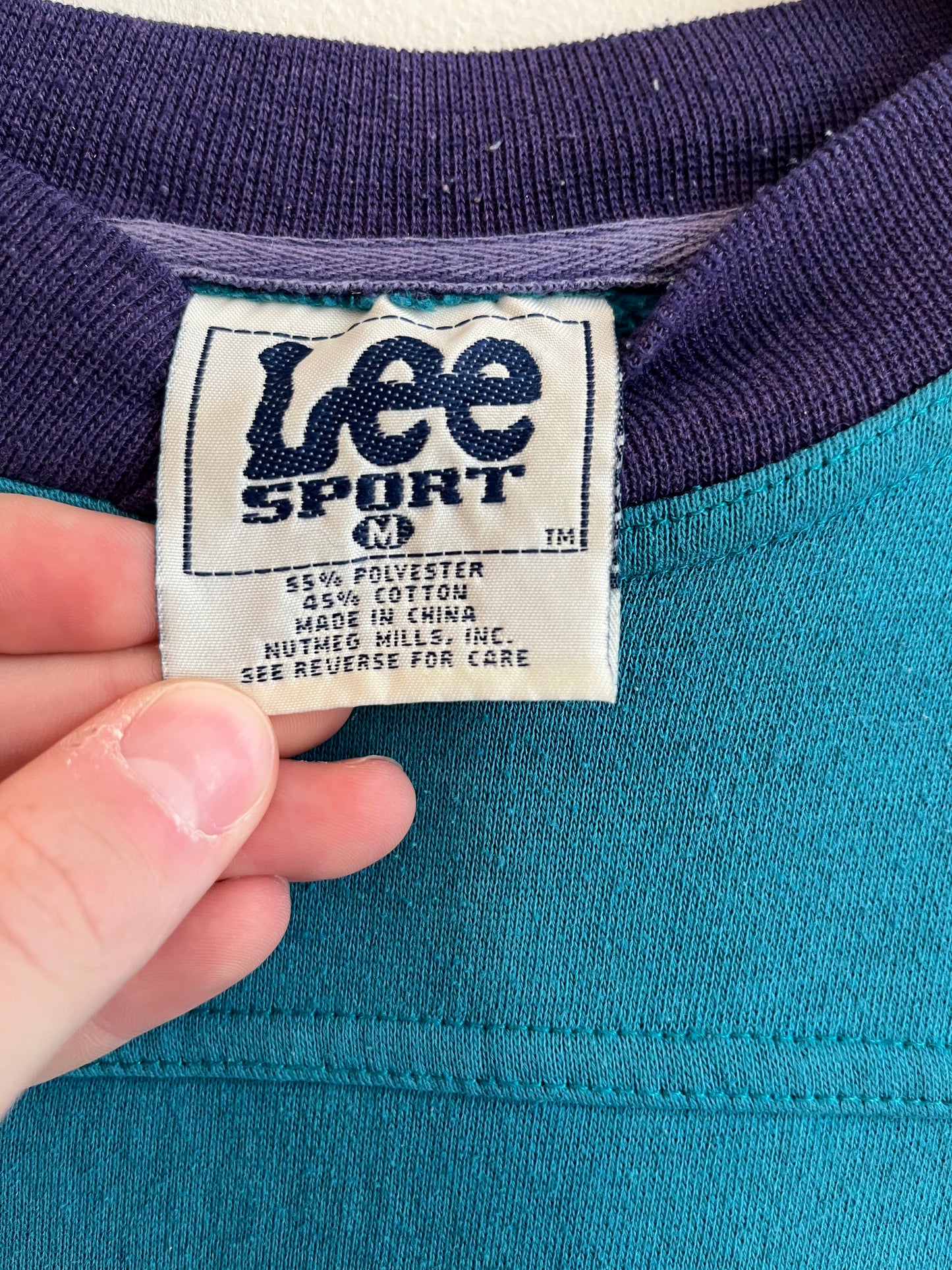 90s Charlotte Hornets Lee Embroidered Crewneck (M)