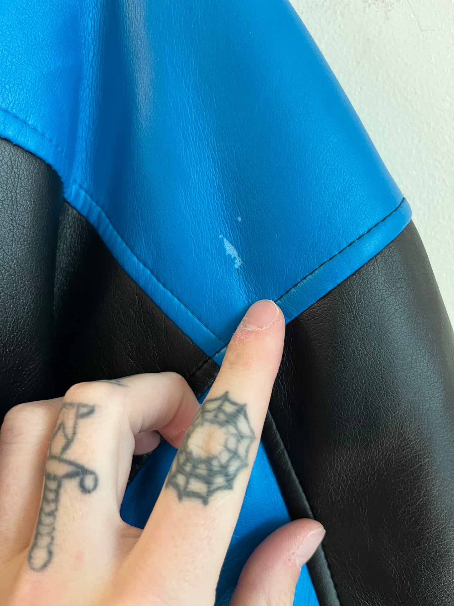 90s Carolina Panthers NFL Game Day Leather Jacket (M)