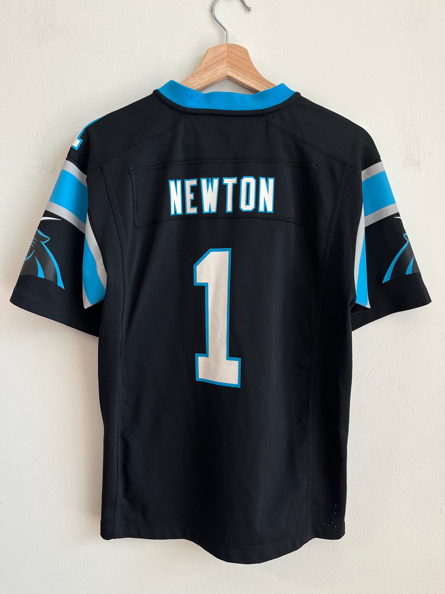 2016 Carolina Panthers Cam Newton Nike Home Jersey (Youth L)
