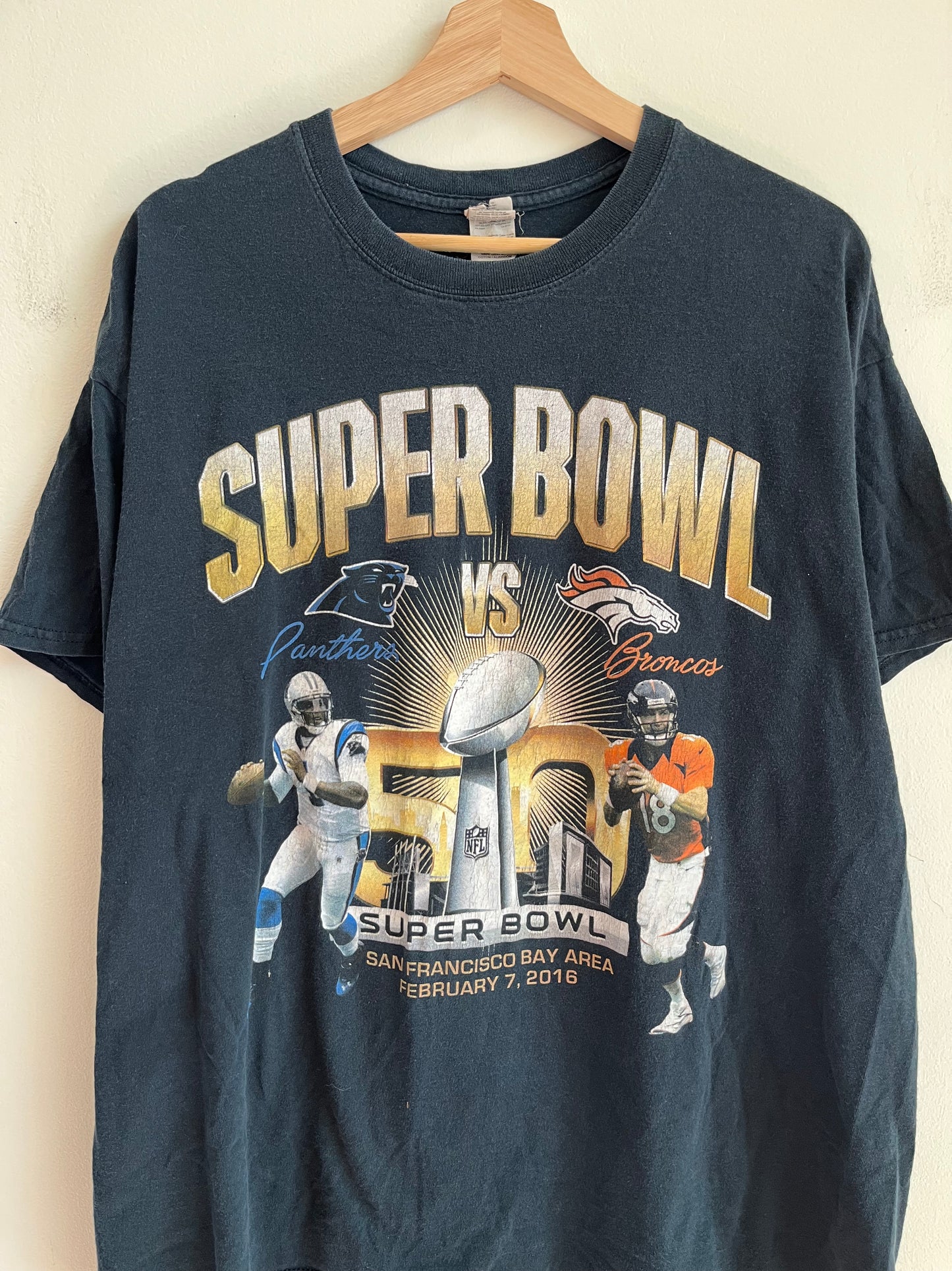 2016 Panthers v Broncos Super Bowl Tee (XL)
