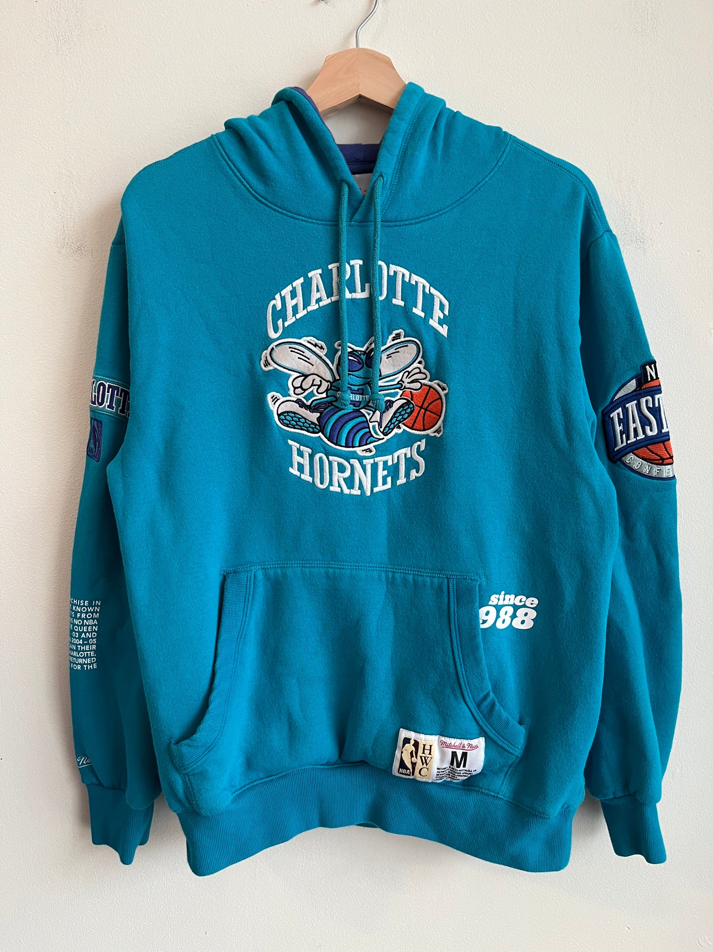 Charlotte Hornets Mitchell & Ness Teal Hoodie (M)