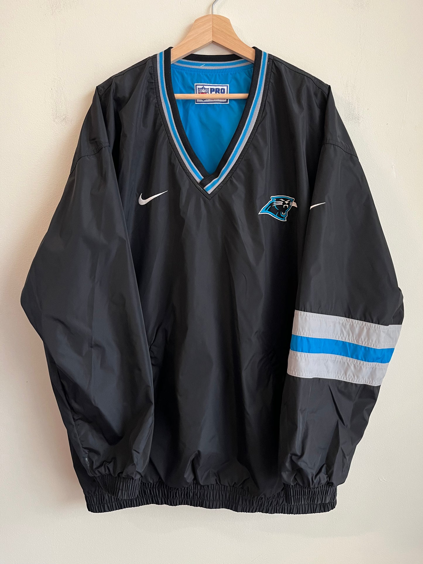 1990s Carolina Panthers Cat Scratch Nike Reversible Pro Line  Windbreaker (XL)