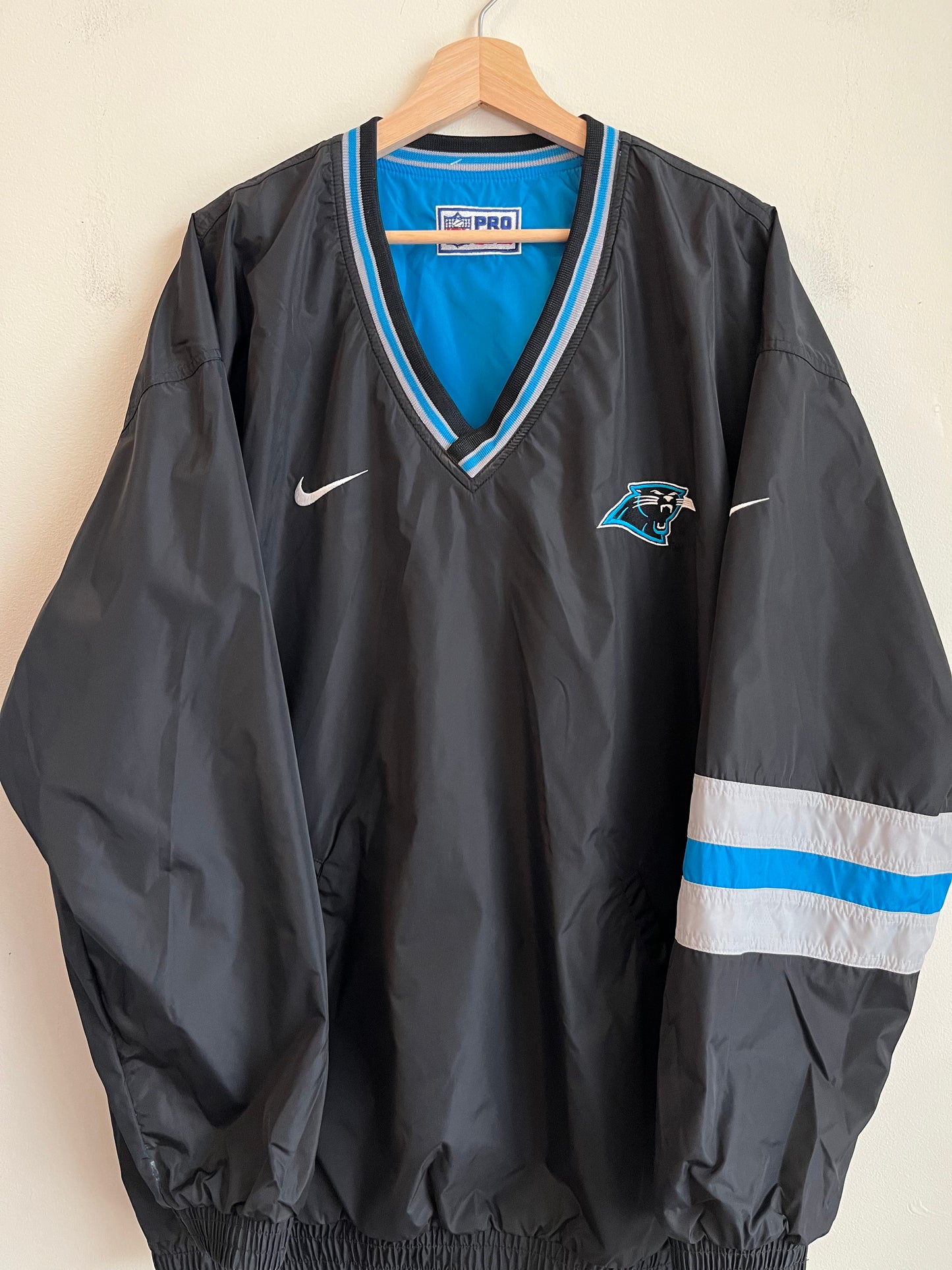 1990s Carolina Panthers Cat Scratch Nike Reversible Pro Line  Windbreaker (XL)