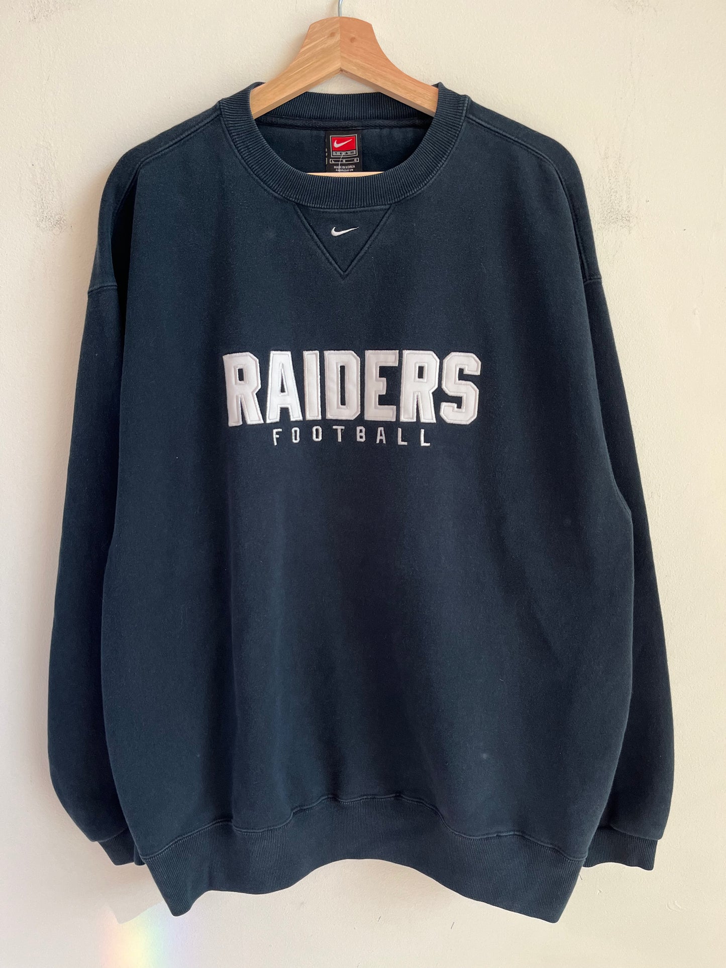 00s Oakland Raiders Nike Center Swoosh Crewneck (L)
