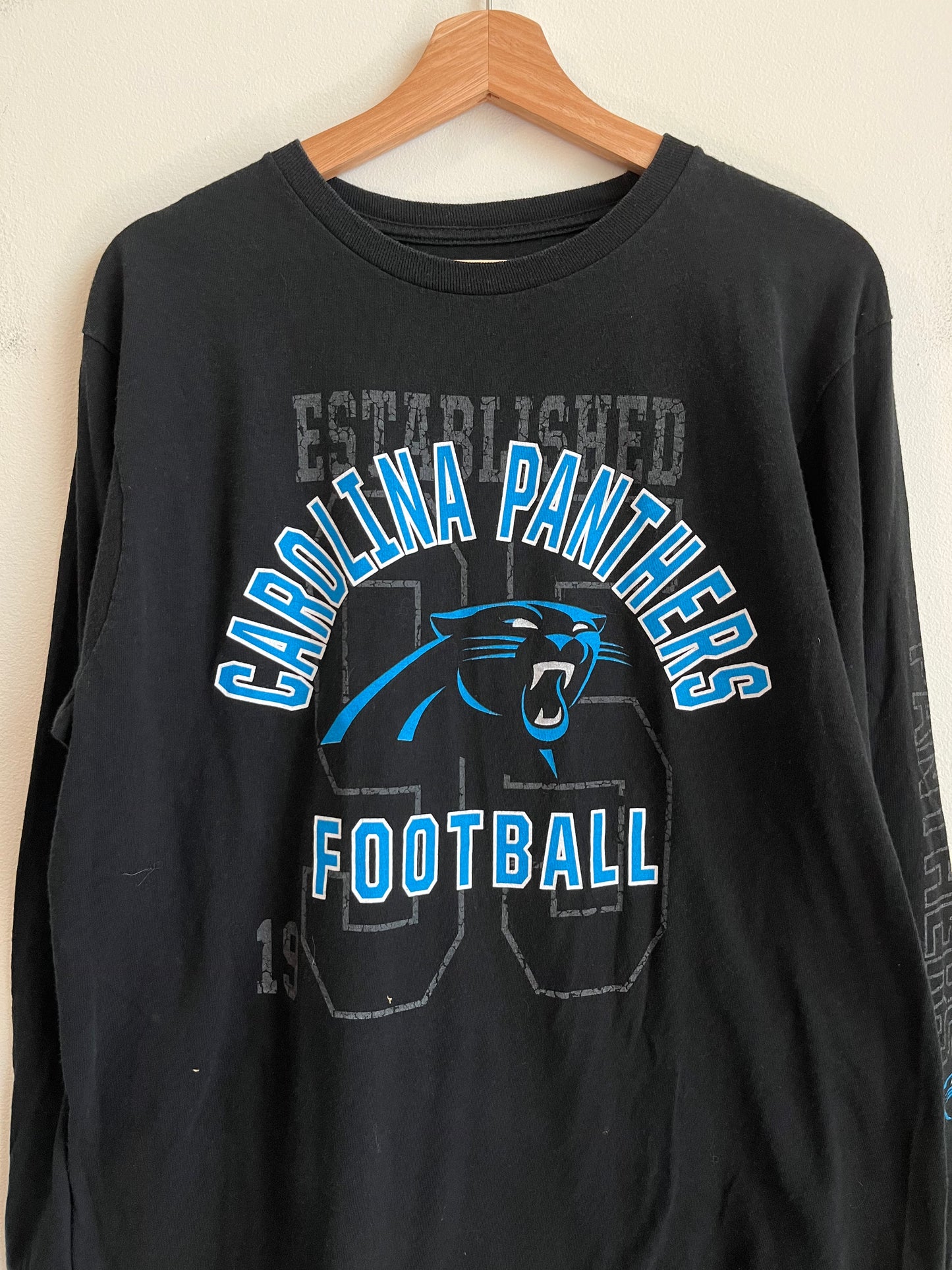 2010s Carolina Panthers Majestic Black Long Sleeve Shirt (L)