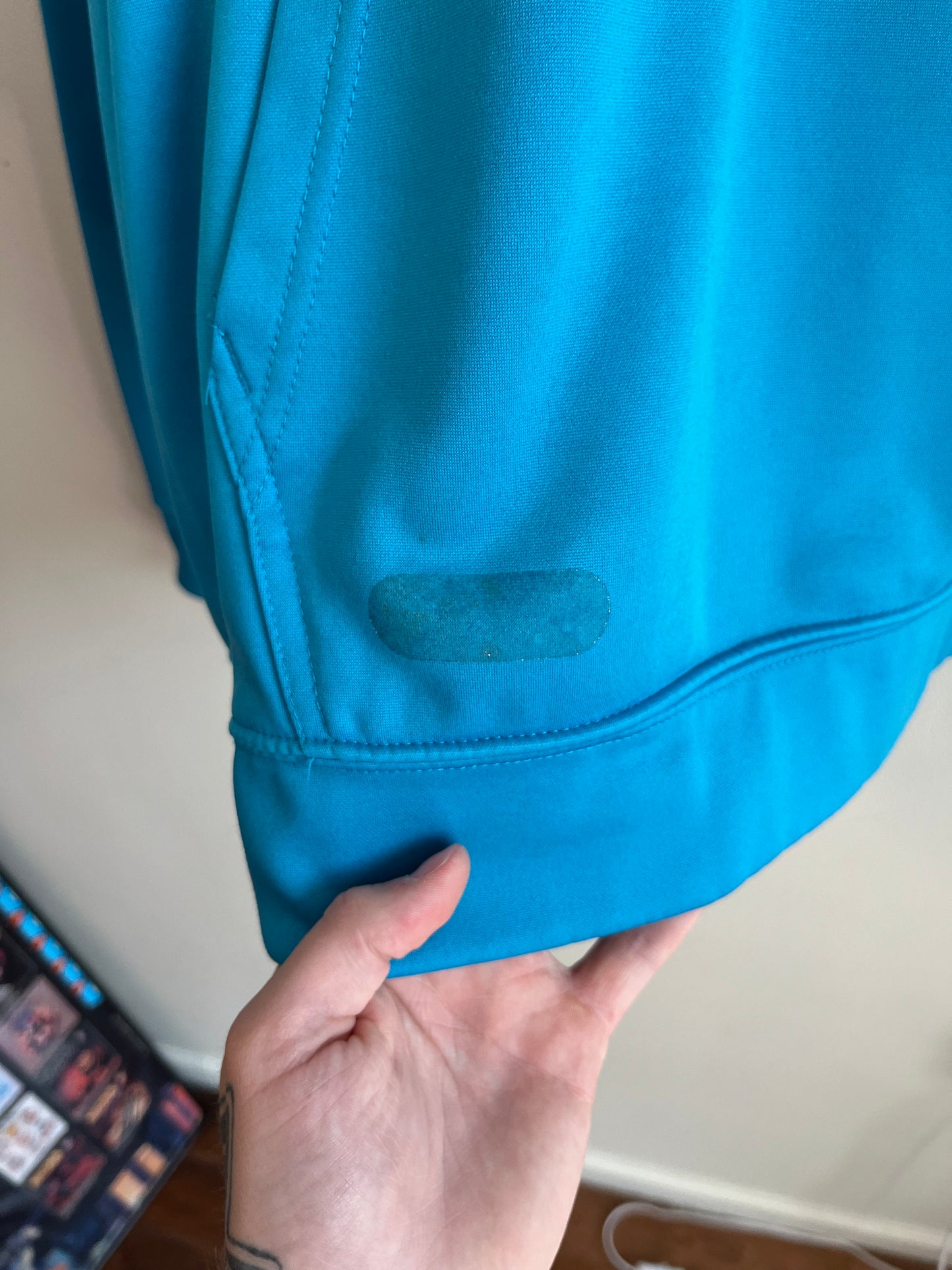 2010s Carolina Panthers Electric Blue Spell Out NFL Hoodie (XXL)