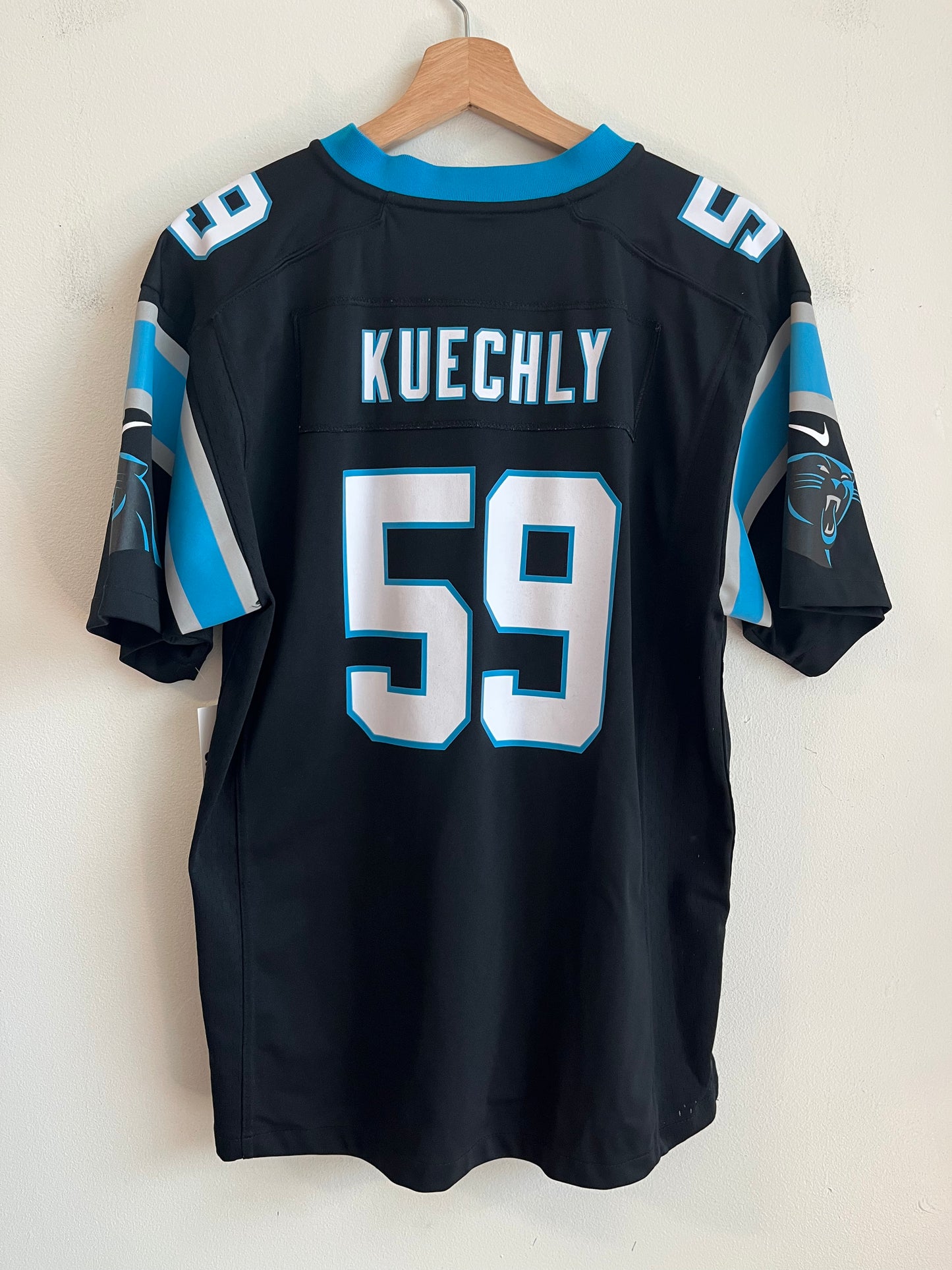 2015 Carolina Panthers Luke Kuechly Nike Home Jersey (Youth XL)