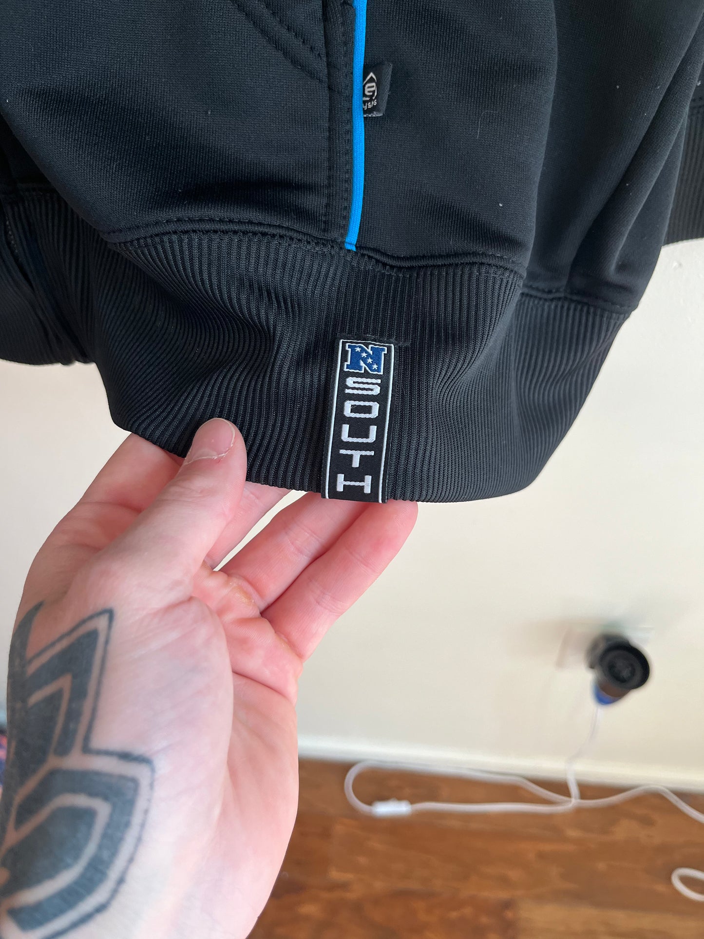 2010s Carolina Panthers Spell Out Full-Zip Lightweight Jacket (XXL)