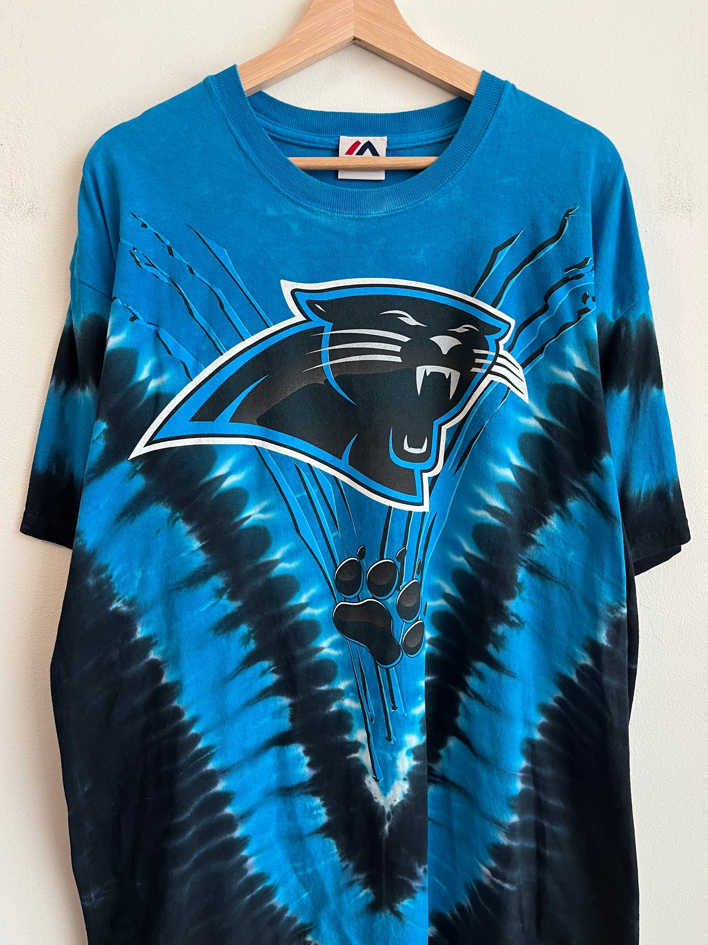 00s Carolina Panthers Majestic Tie Dye Old Cat Tee (XL)