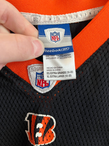 00s Cincinnati Bengals Ocho Cinco Home Jersey (Youth XL)