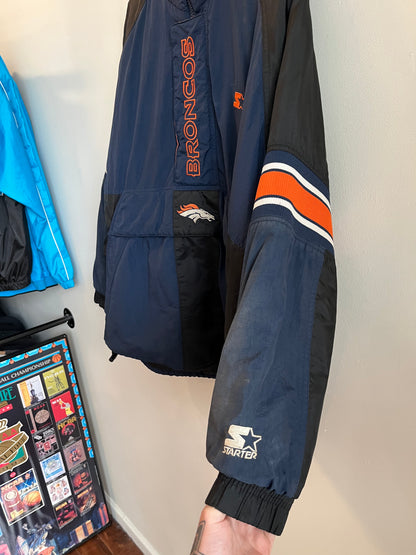 90s Denver Broncos Starter Puffer Jacket (L)