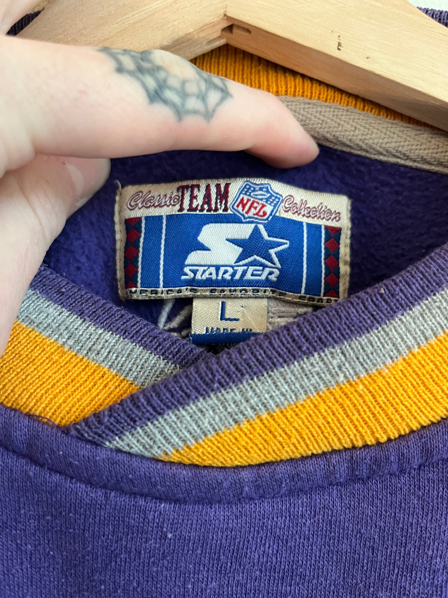 1990s Minnesota Vikings Embroidered Spell Out Starter Crewneck (L)
