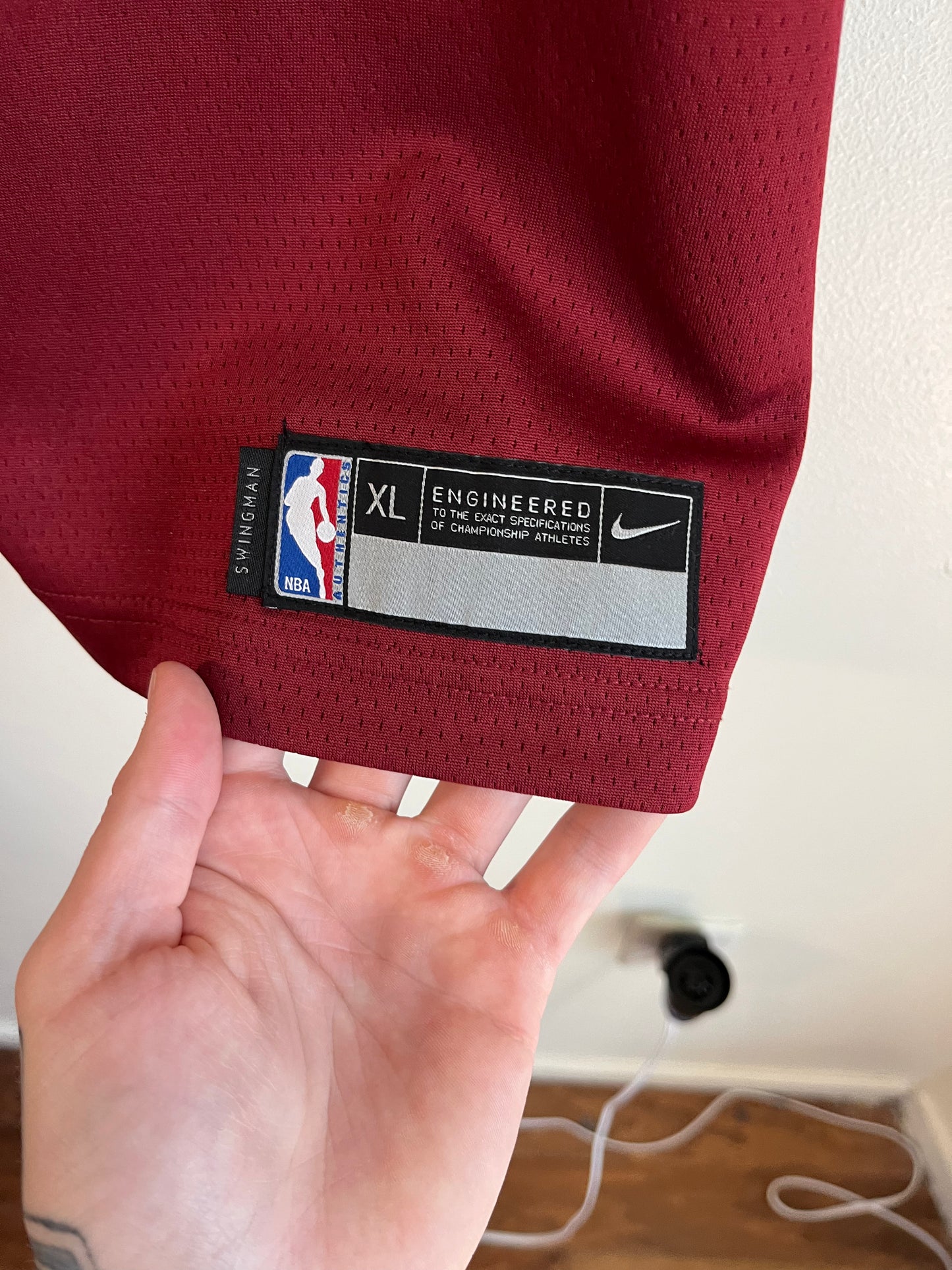 2017 Cleveland Cavaliers Lebron James Nike Jersey (Youth XL)