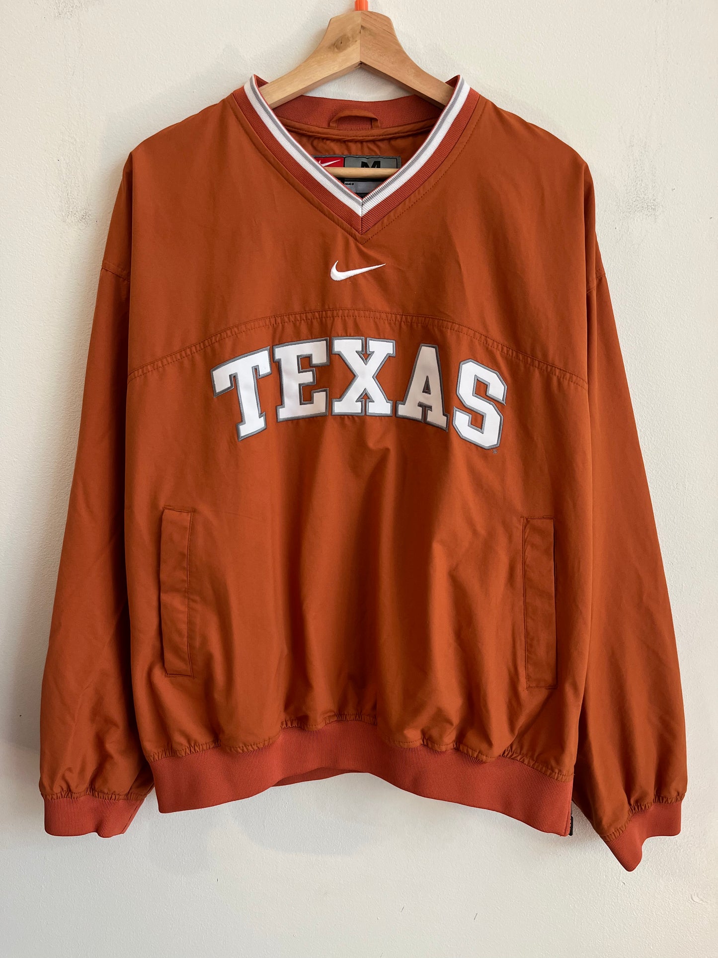 00s Texas Longhorns Nike Center Swoosh Windbreaker (M)