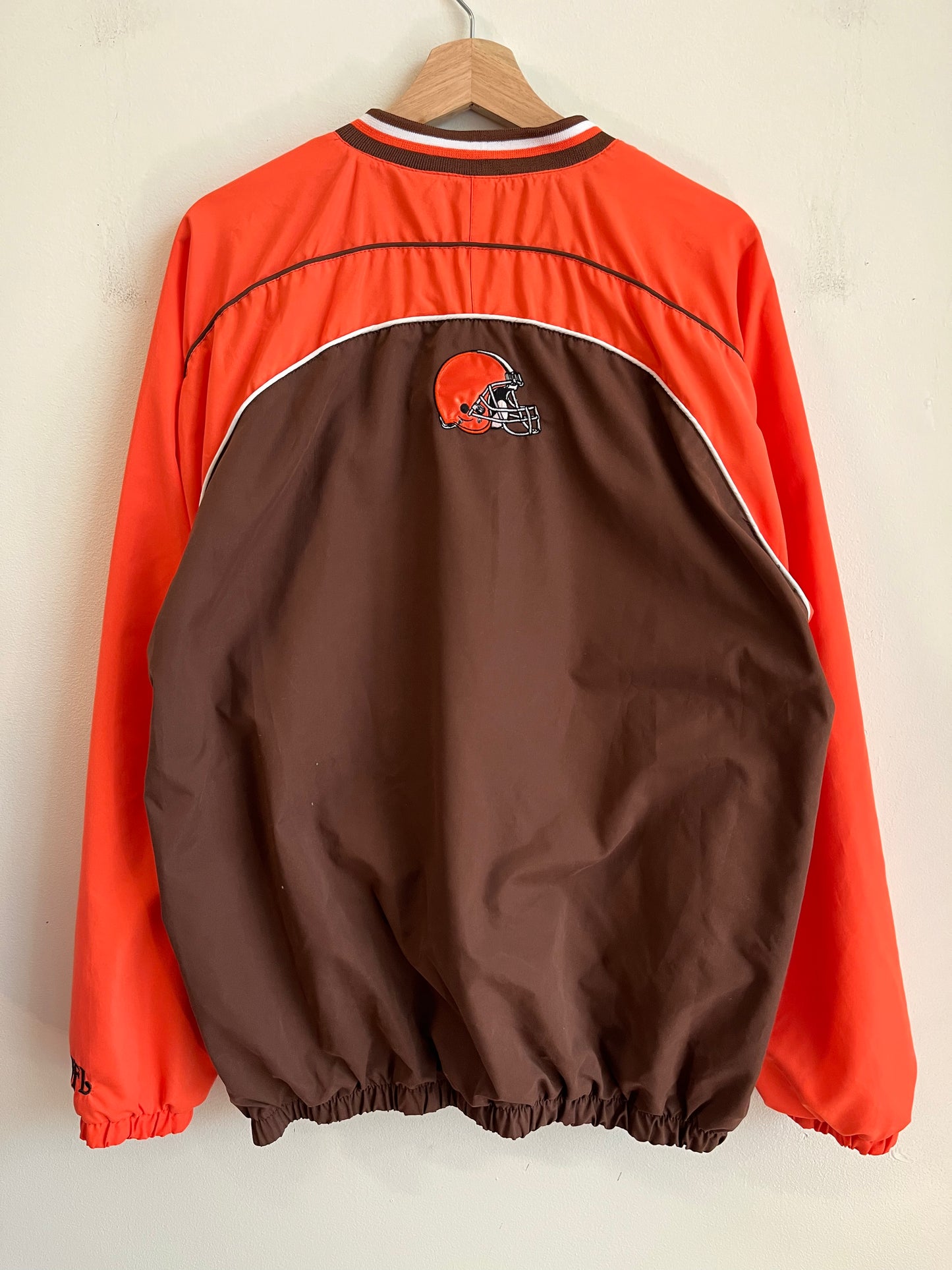 2000s Cleveland Browns Two Tone Spell Out Windbreaker (L)