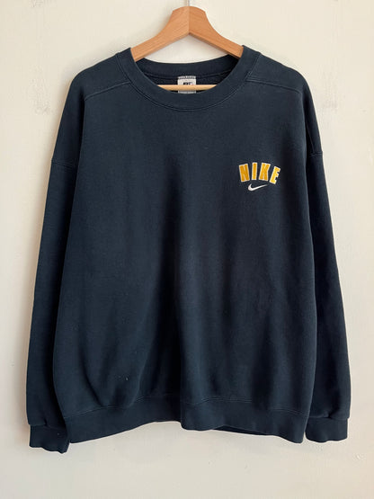90s Nike Essential Spell Out/ Swoosh Crewneck (L)