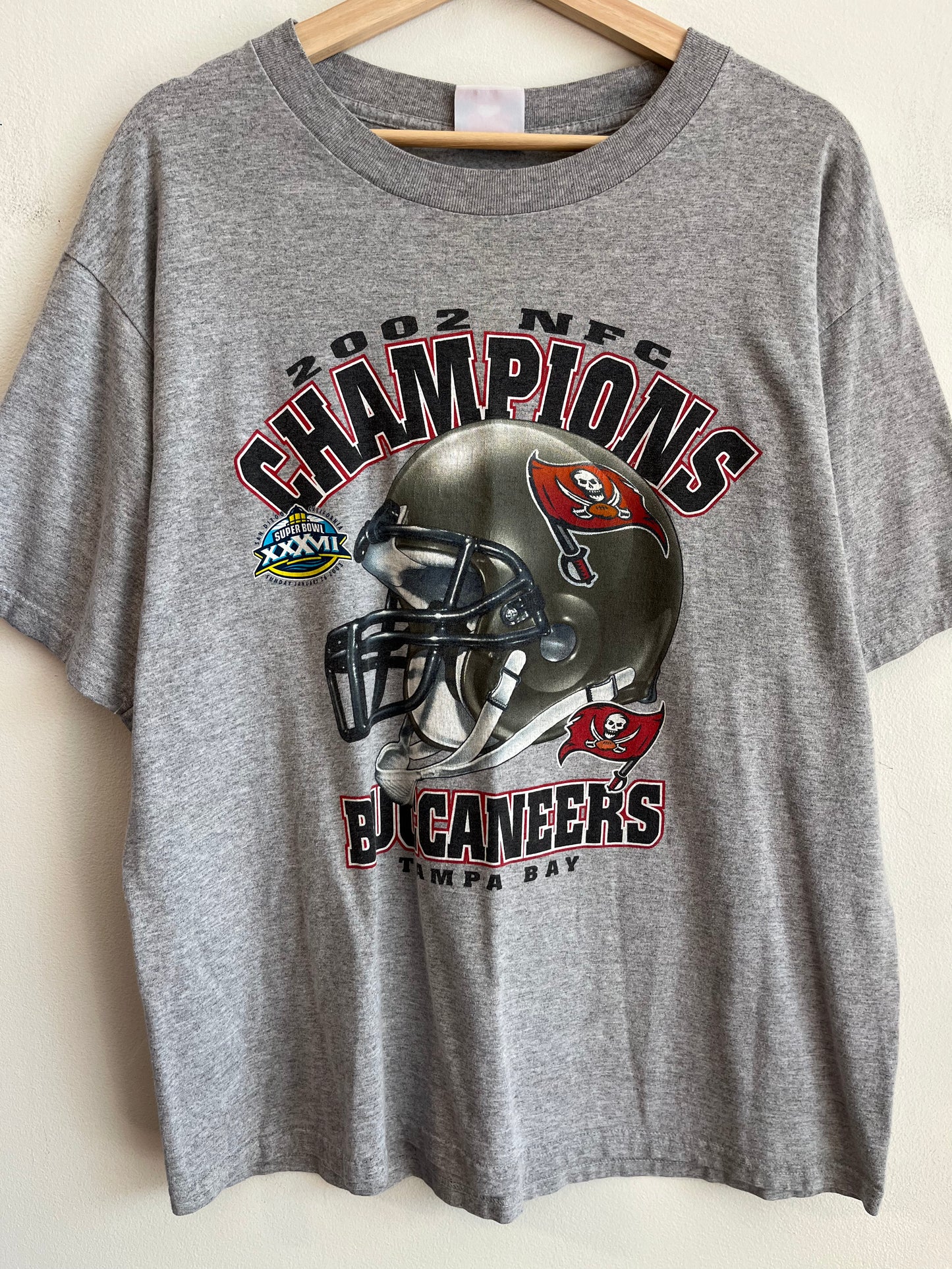 2002 Tampa Bay Buccaneers NFC Champions Tee (L)