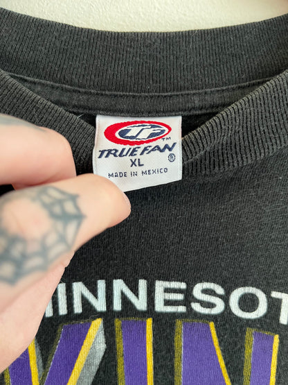 90s Minnesota Vikings True Fan Graphic Tee (XL)