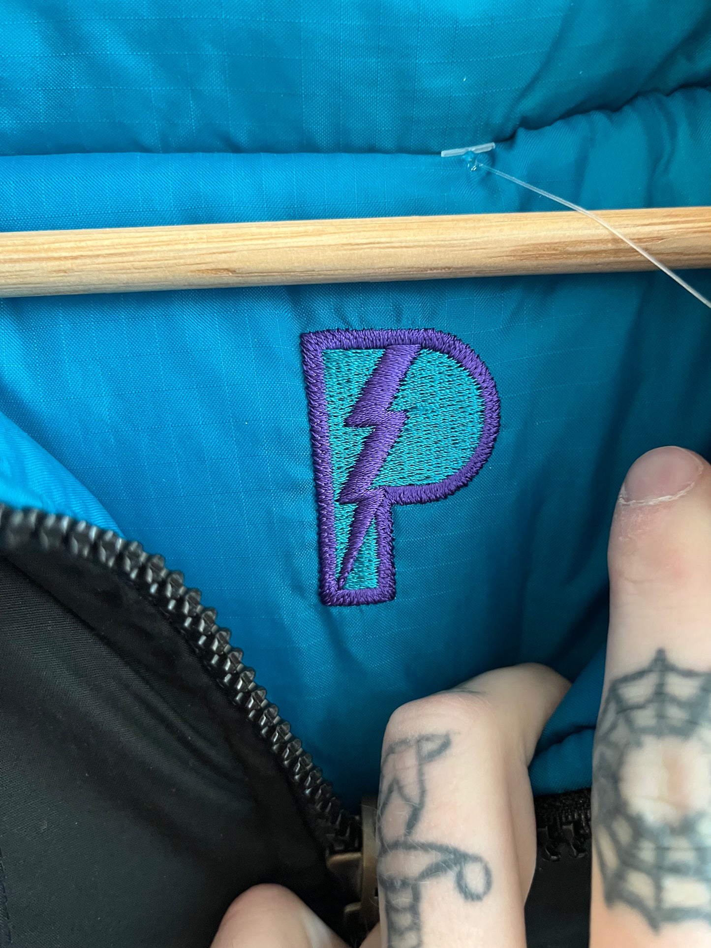 90s Charlotte Hornets Reversible Pro Player Puffer Jacket (XL)
