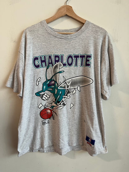 90s Charlotte Hornets Nutmeg Breakthrough Tee (L)