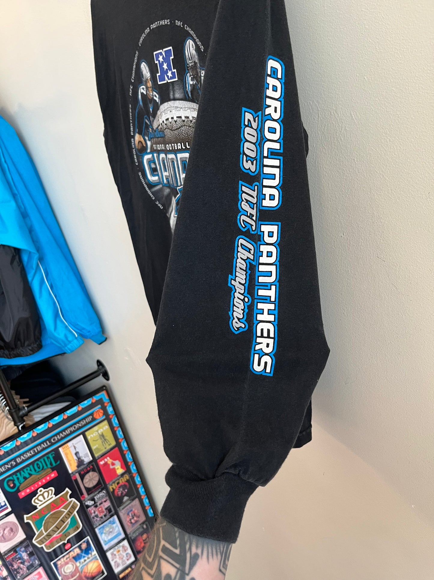 2003 Carolina Panthers Jake Delhomme & Julius Peppers Long Sleeve Shirt (M)