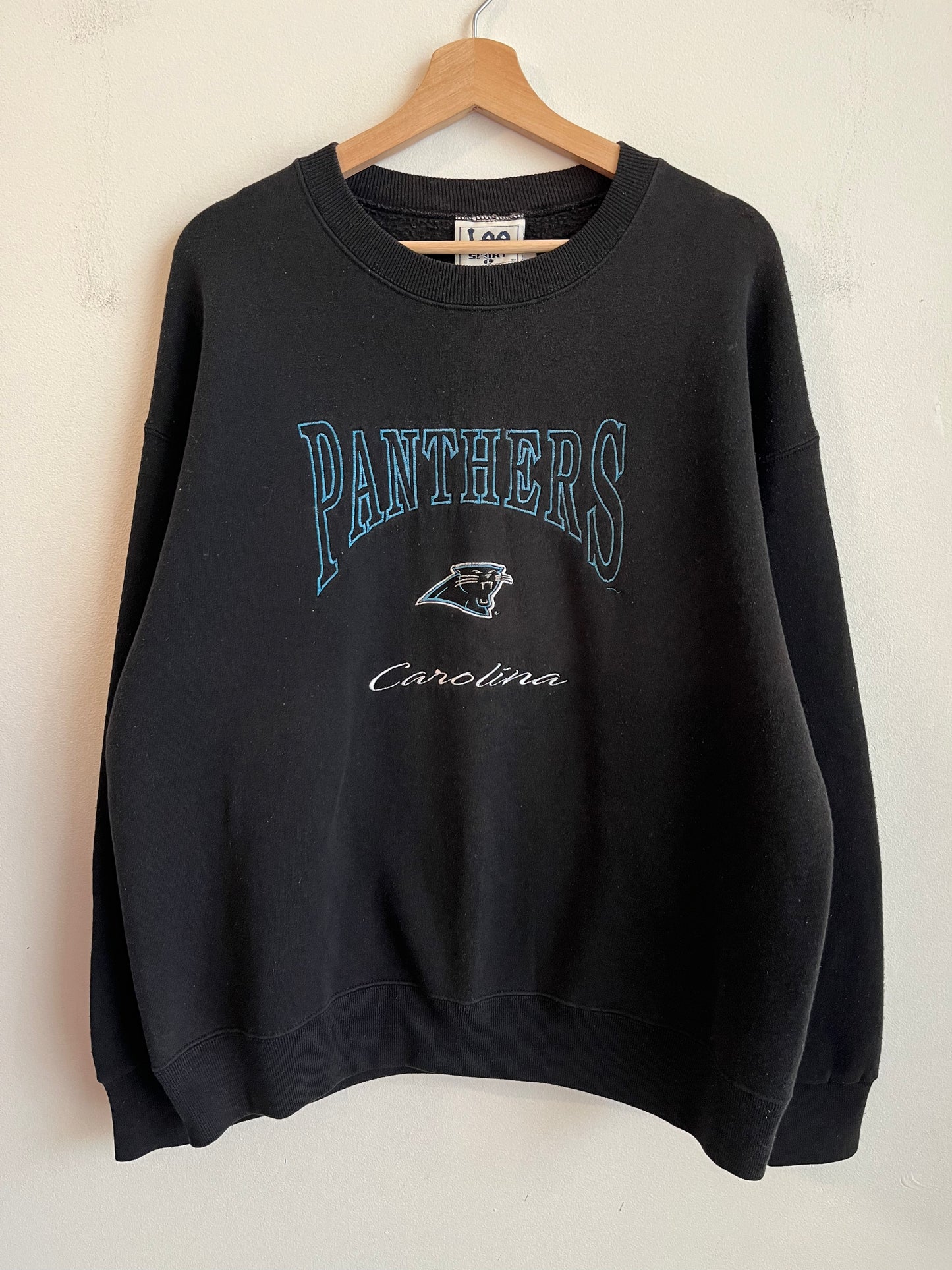 90s Carolina Panthers Embroidered Spell Out Lee Sports Crewneck (L)