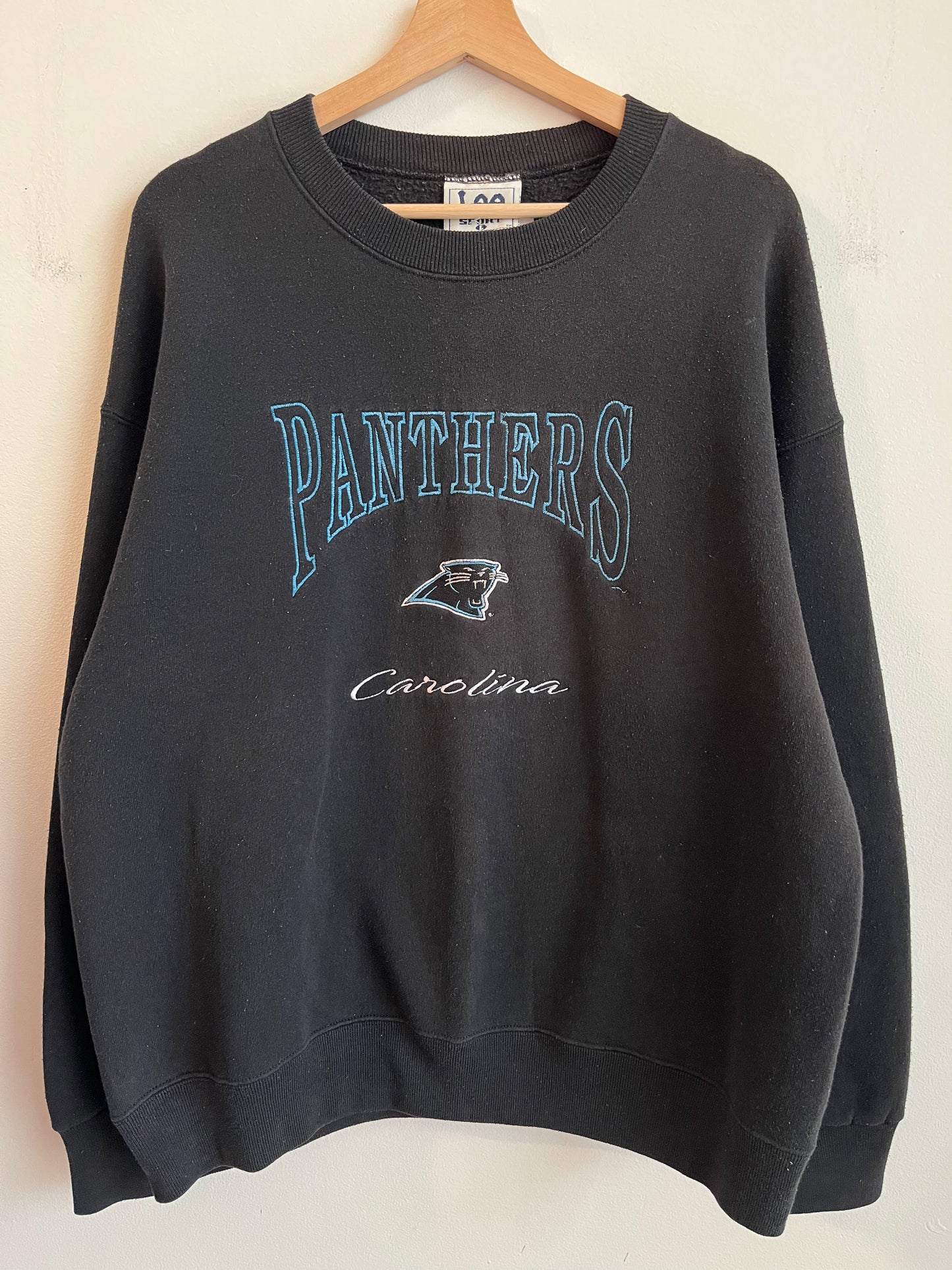 90s Carolina Panthers Embroidered Spell Out Lee Sports Crewneck (L)