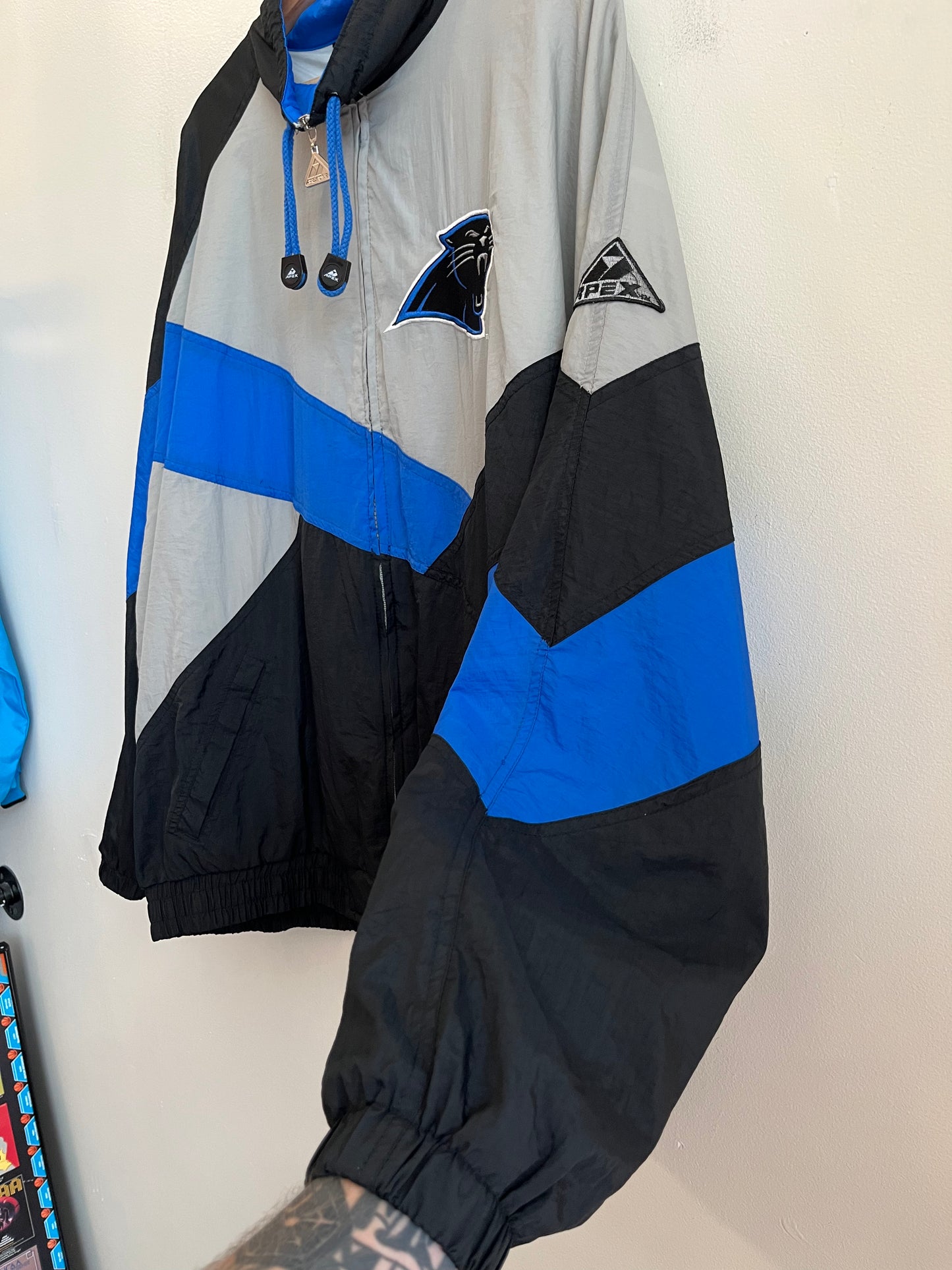 90s Carolina Panthers Apex One Multi-Colored Embroidered Logo Windbreaker (XL)