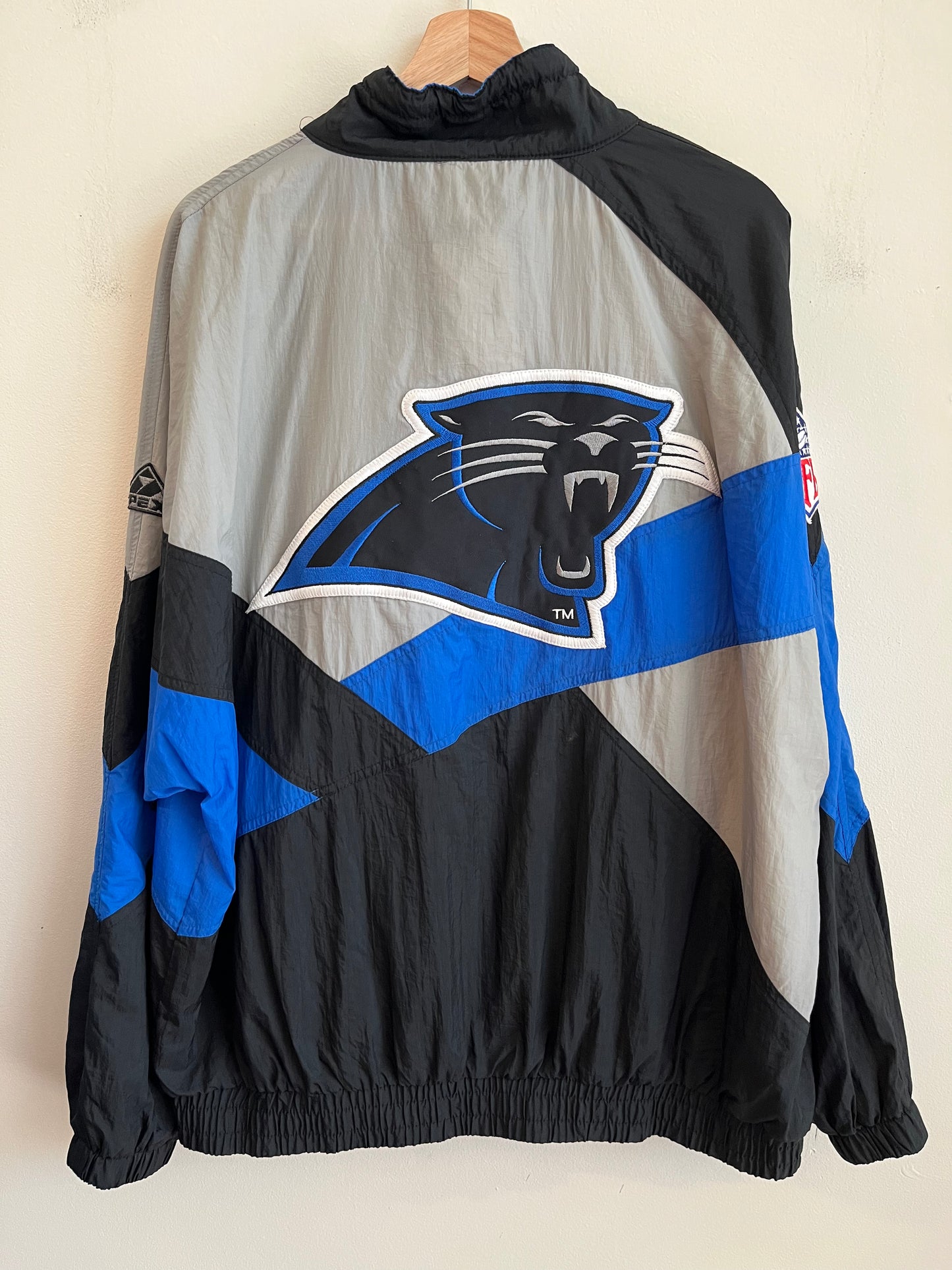 90s Carolina Panthers Apex One Multi-Colored Embroidered Logo Windbreaker (XL)