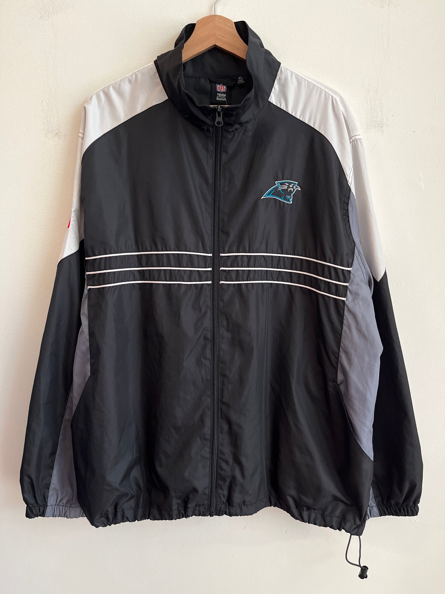 00s Carolina Panthers Sports Illustrasted Essential NFL Windbreaker (XL)