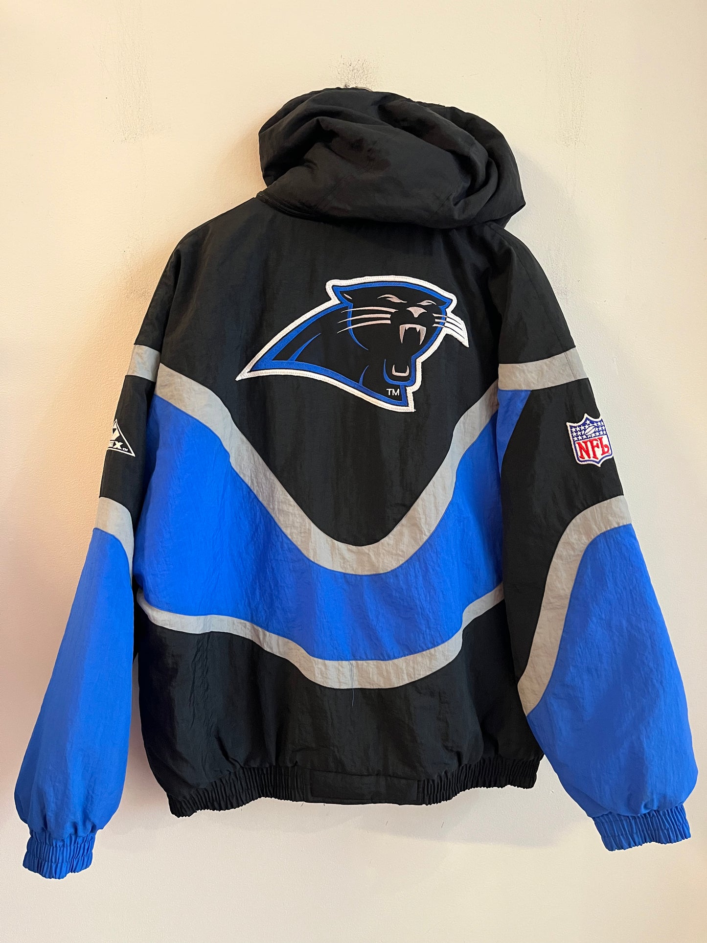 90s Carolina Panthers Apex One Dark Blue Wave Puffer Jacket (L)