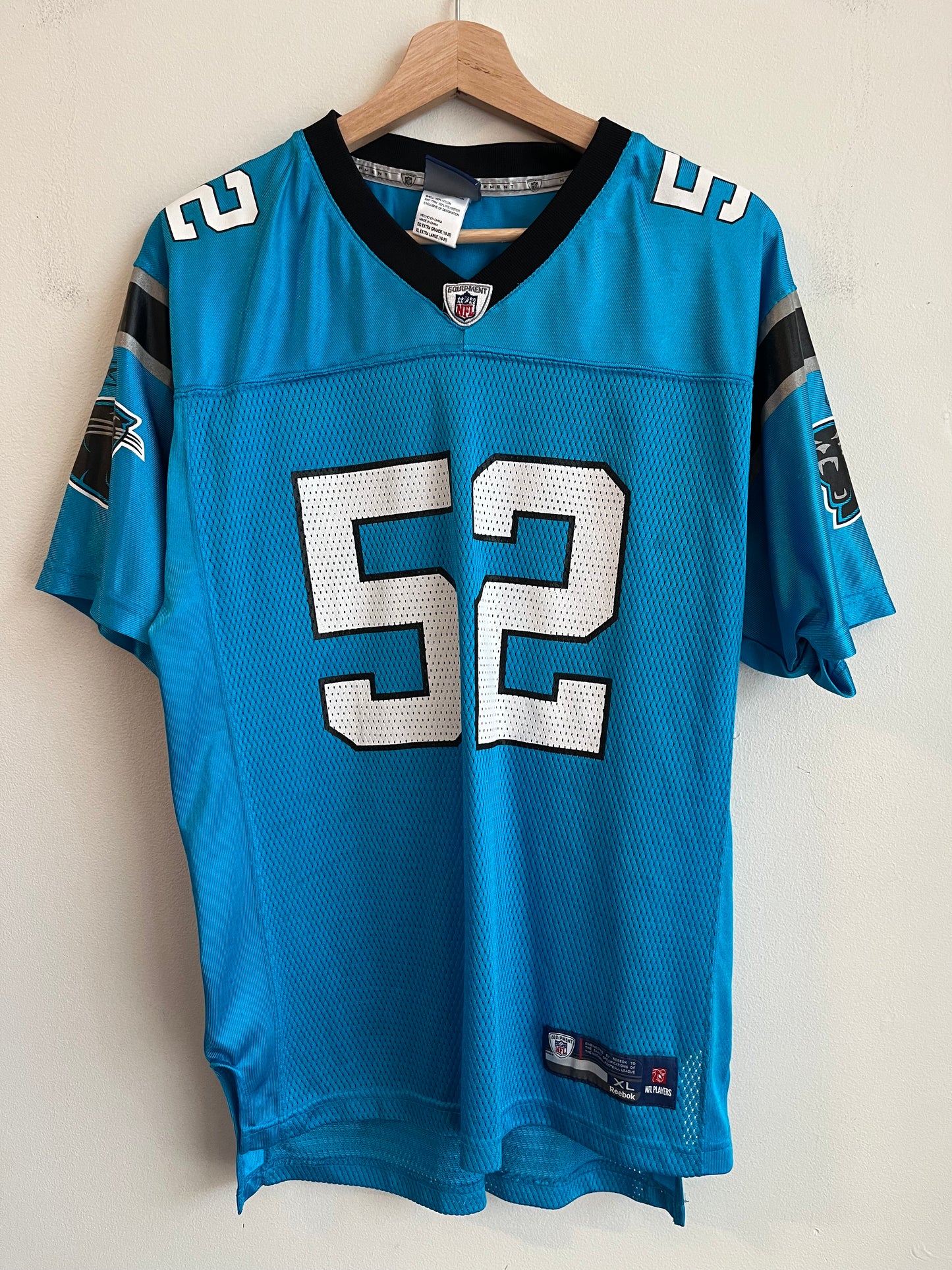 00s Carolina Panthers Jon Beason Electric Blue Jersey (Youth XL)