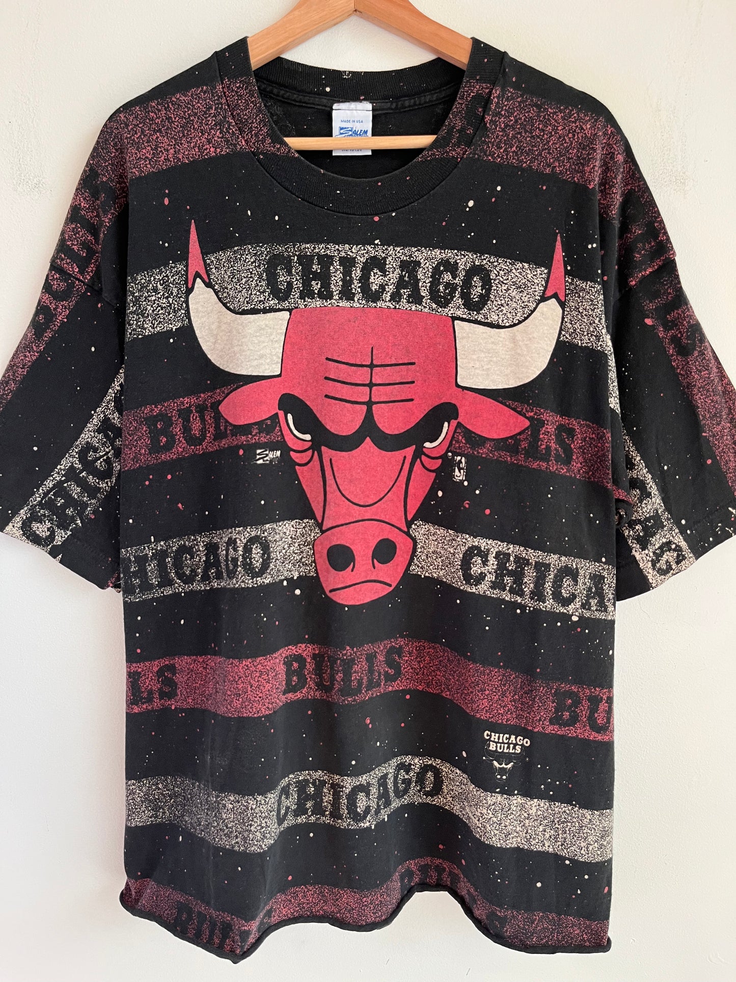 90s Chicago Bulls Salem AOP Cropped Tee (XXL)