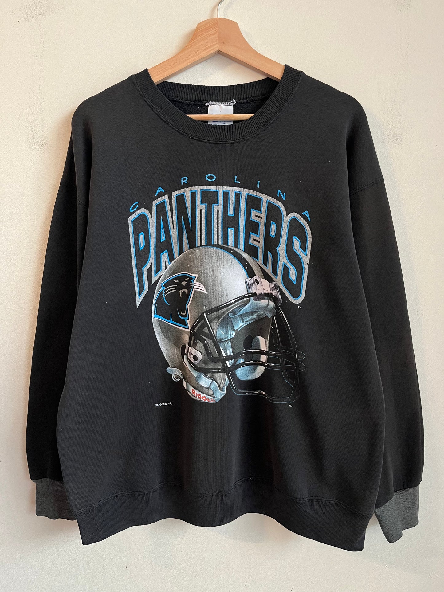 1993 Carolina Panthers Helmet Graphic Salem Crewneck (XL)
