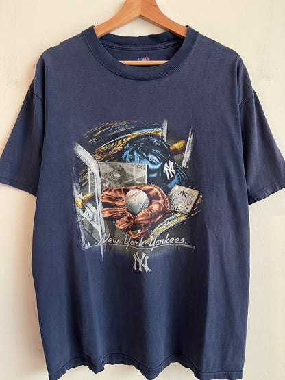 2009 New York Yankees Navy MLB Graphic Tee (L)