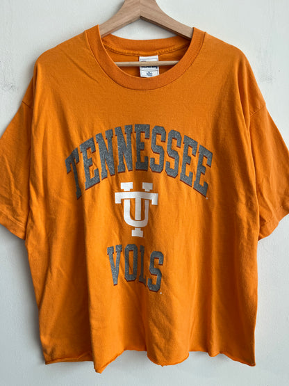 University Of Tennessee Vols Pro Player Orange Spell Out Tee (XL)
