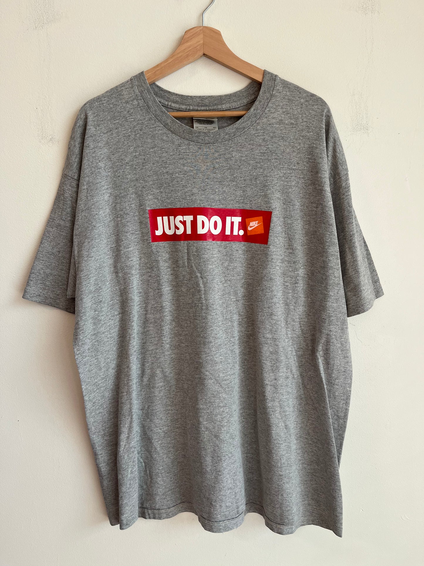 2000s Nike Just Do It Grey Tee (XL)