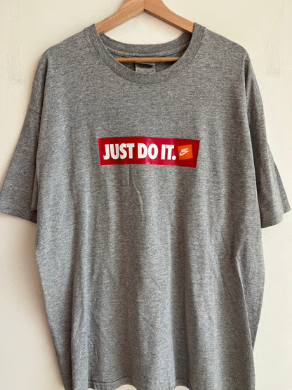 2000s Nike Just Do It Grey Tee (XL)
