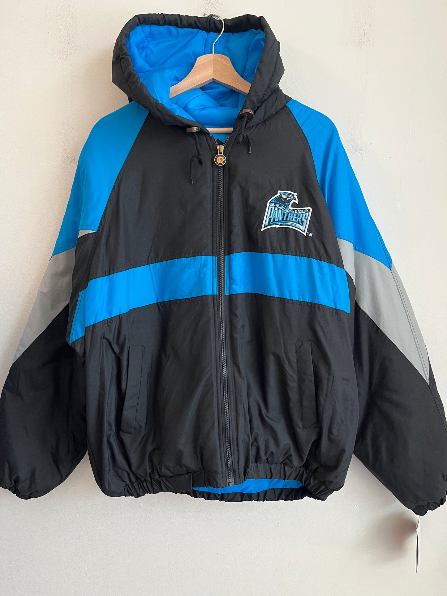 90s Carolina Panthers NFL Gameday Deadstock Puffer Jacket (L)