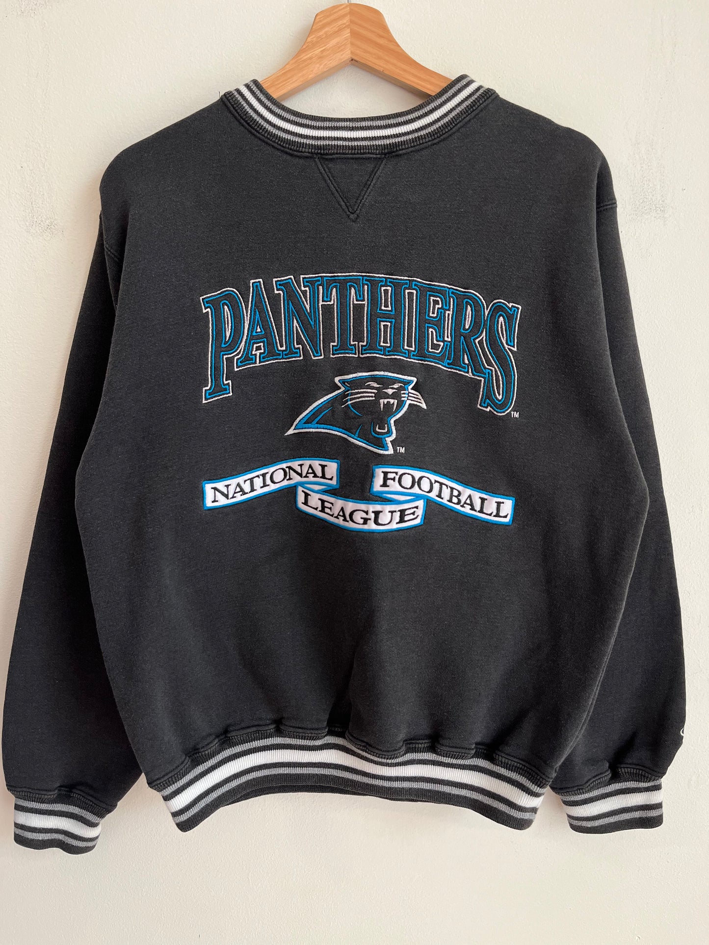 1990s Carolina Panthers Embroidered Spell Out Logo Athletic Crewneck (M)