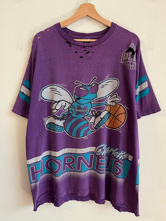 90s Charlotte Hornets Thrashed Purple Tee (XL)