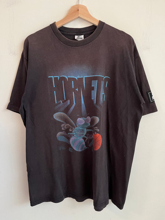 1990s Charlotte Hornets Faded Starter Graphic Tee (L)