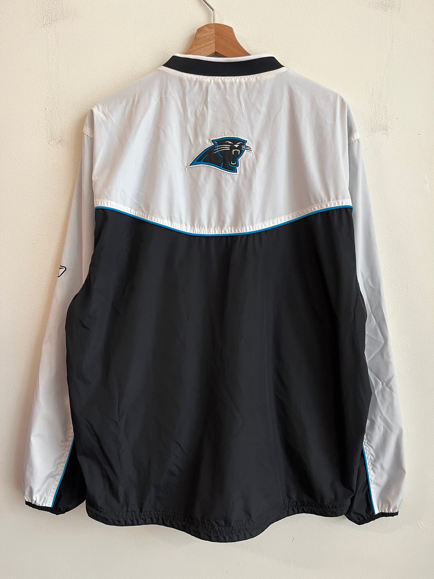00s Carolina Panthers Reebok White/Black Windbreaker (M)