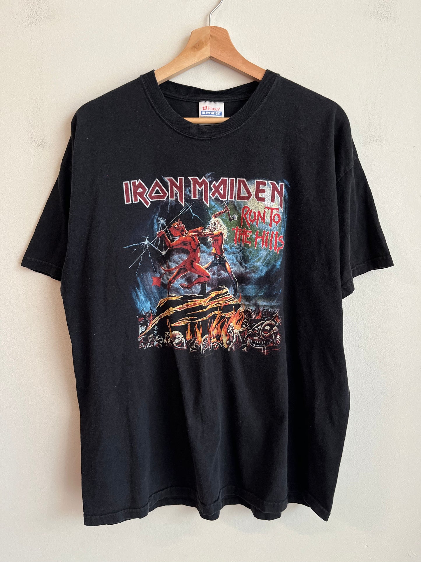 2004 Iron Maiden "Run To The Hills" Band Tee (XL)