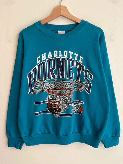 90s Charlotte Hornets Spell Out Basketball Club Crewneck (L)
